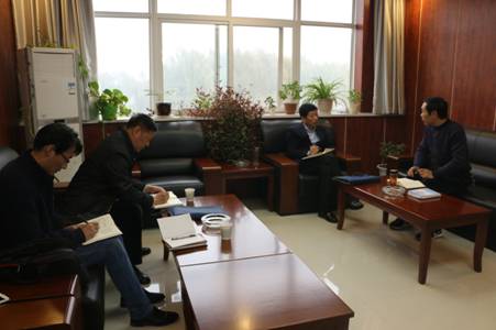 農(nóng)墾集團黨委書記、董事長王桂欣到基層督導“兩學一做”學習教育工作